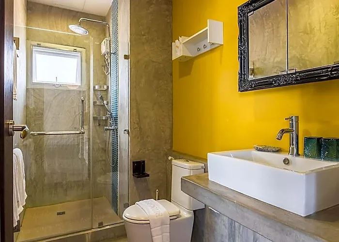 T Series Place Serviced Aparthotel
