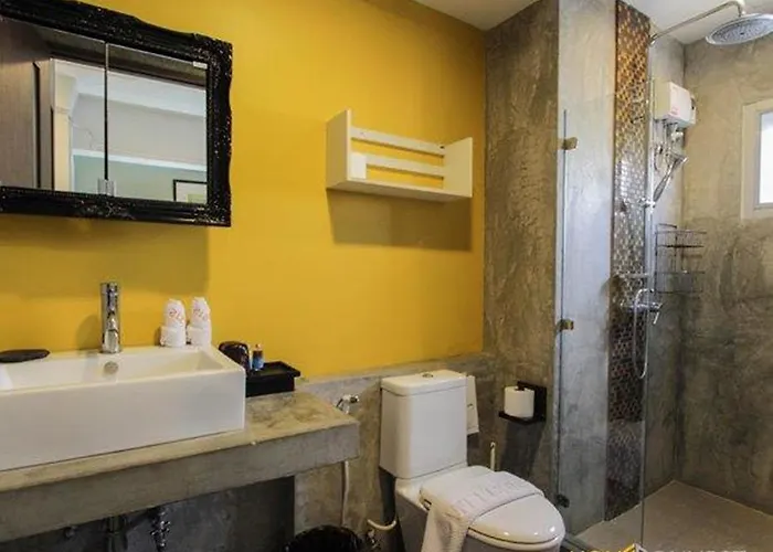 T Series Place Serviced Aparthotel Bangkok